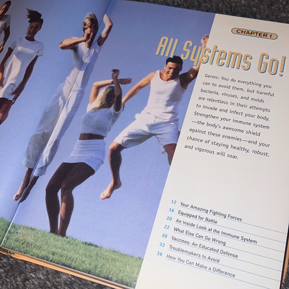STRENGTHEN YOUR IMMUNE SYSTEM HARDCOVER BOOK READERS DIGEST - Picture 12 of 17